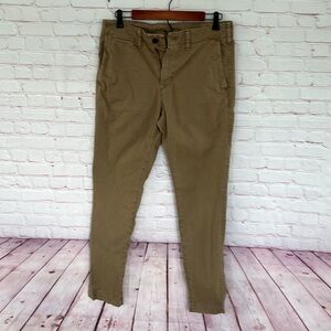 American Eagle 🦅 Outfitters khaki skinny pants size 31x32